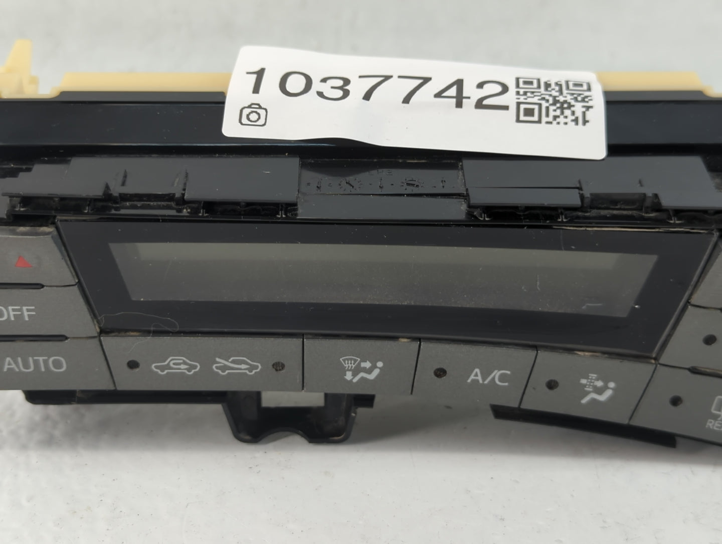 2013-2015 Toyota Prius Climate Control Module Temperature AC/Heater Replacement P/N:75D726 Fits Fits 2013 2014 2015 OEM Used
