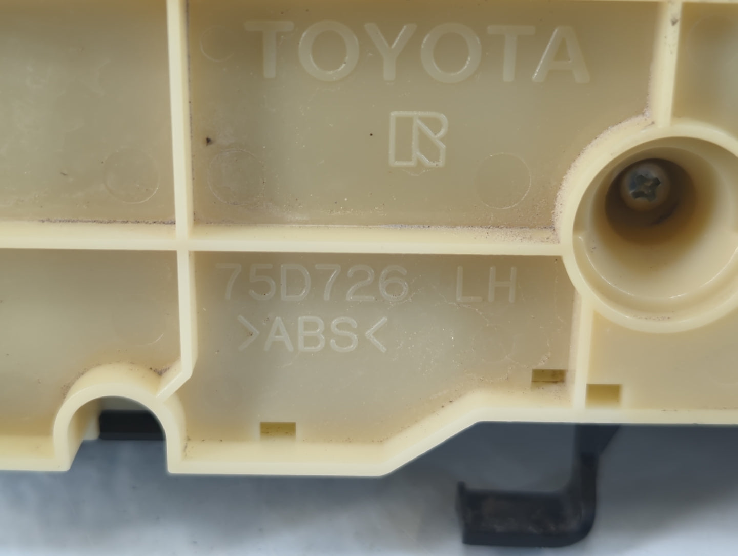 2013-2015 Toyota Prius Climate Control Module Temperature AC/Heater Replacement P/N:75D726 Fits Fits 2013 2014 2015 OEM Used