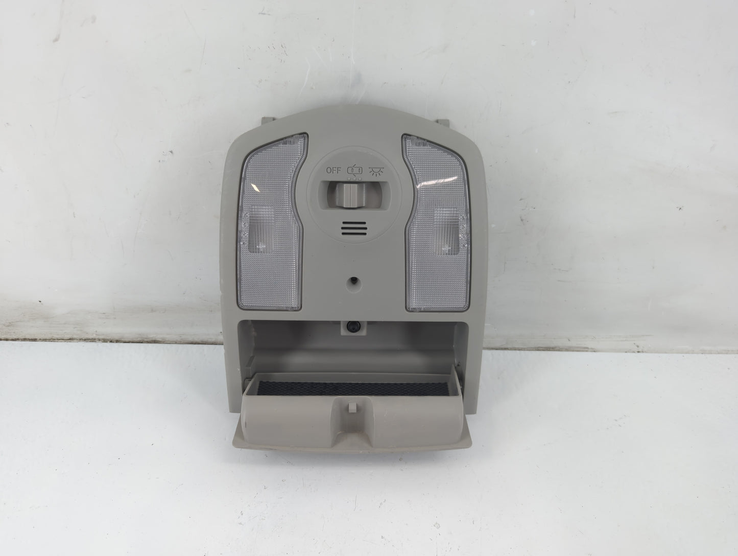 2015 Toyota Prius Overhead Roof Console - Oemusedautoparts1.com