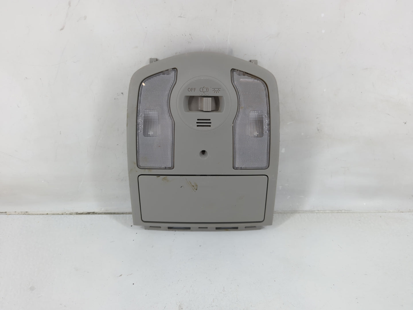 2015 Toyota Prius Overhead Roof Console - Oemusedautoparts1.com