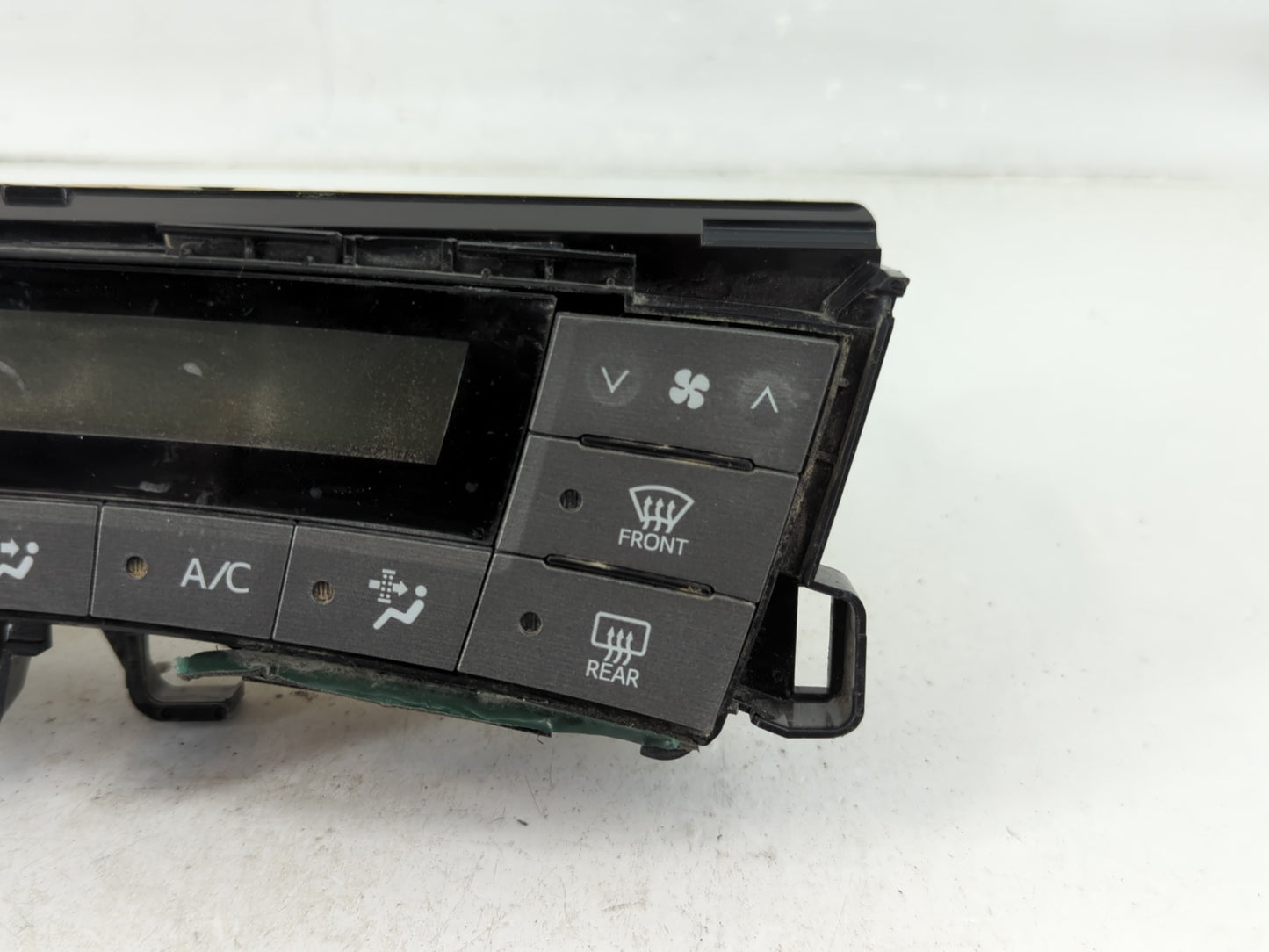 2013-2015 Toyota Prius Climate Control Module Temperature AC/Heater Replacement P/N:75D726 Fits Fits 2013 2014 2015 OEM Used