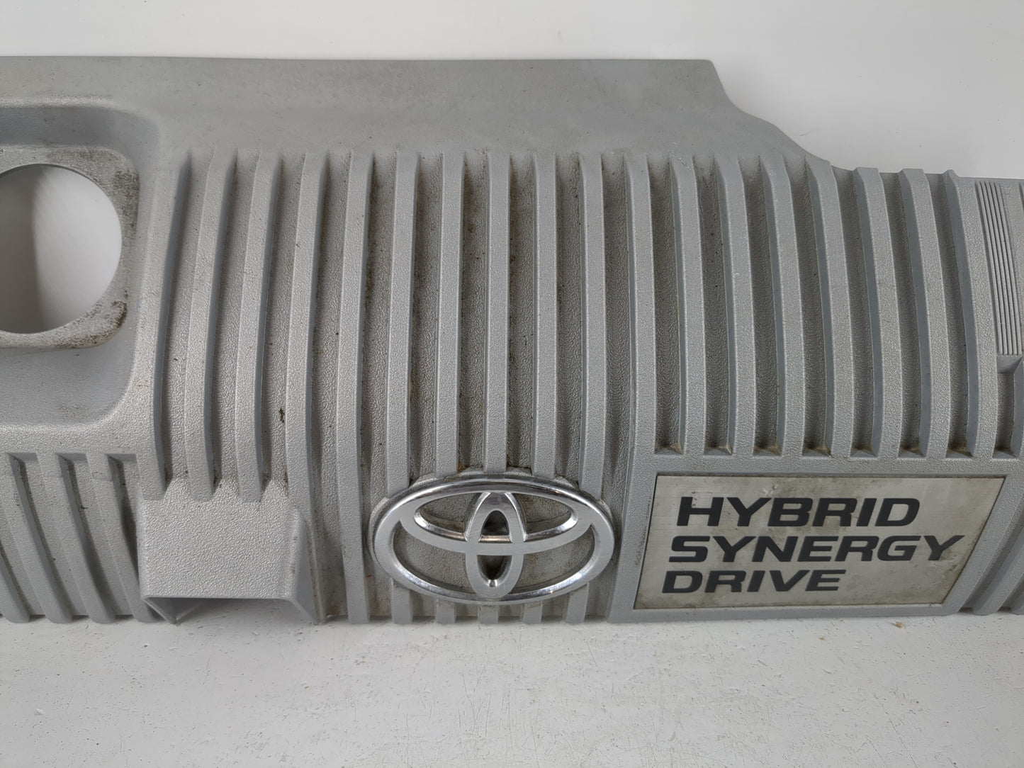2015 Toyota Prius Engine Cover - Oemusedautoparts1.com