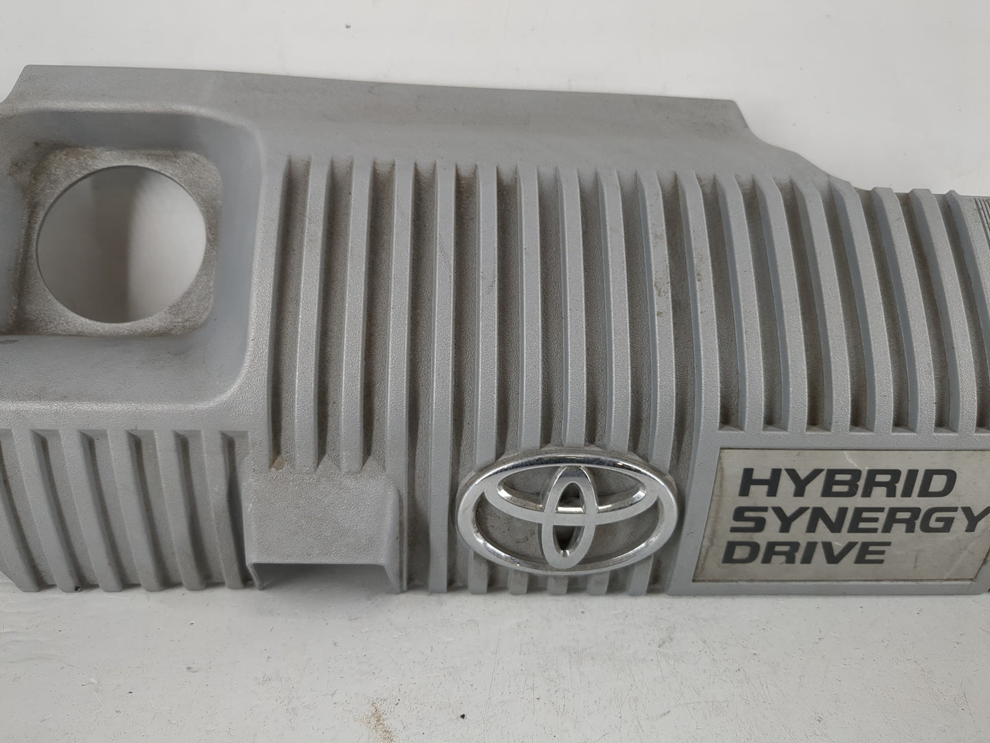 2015 Toyota Prius Engine Cover - Oemusedautoparts1.com