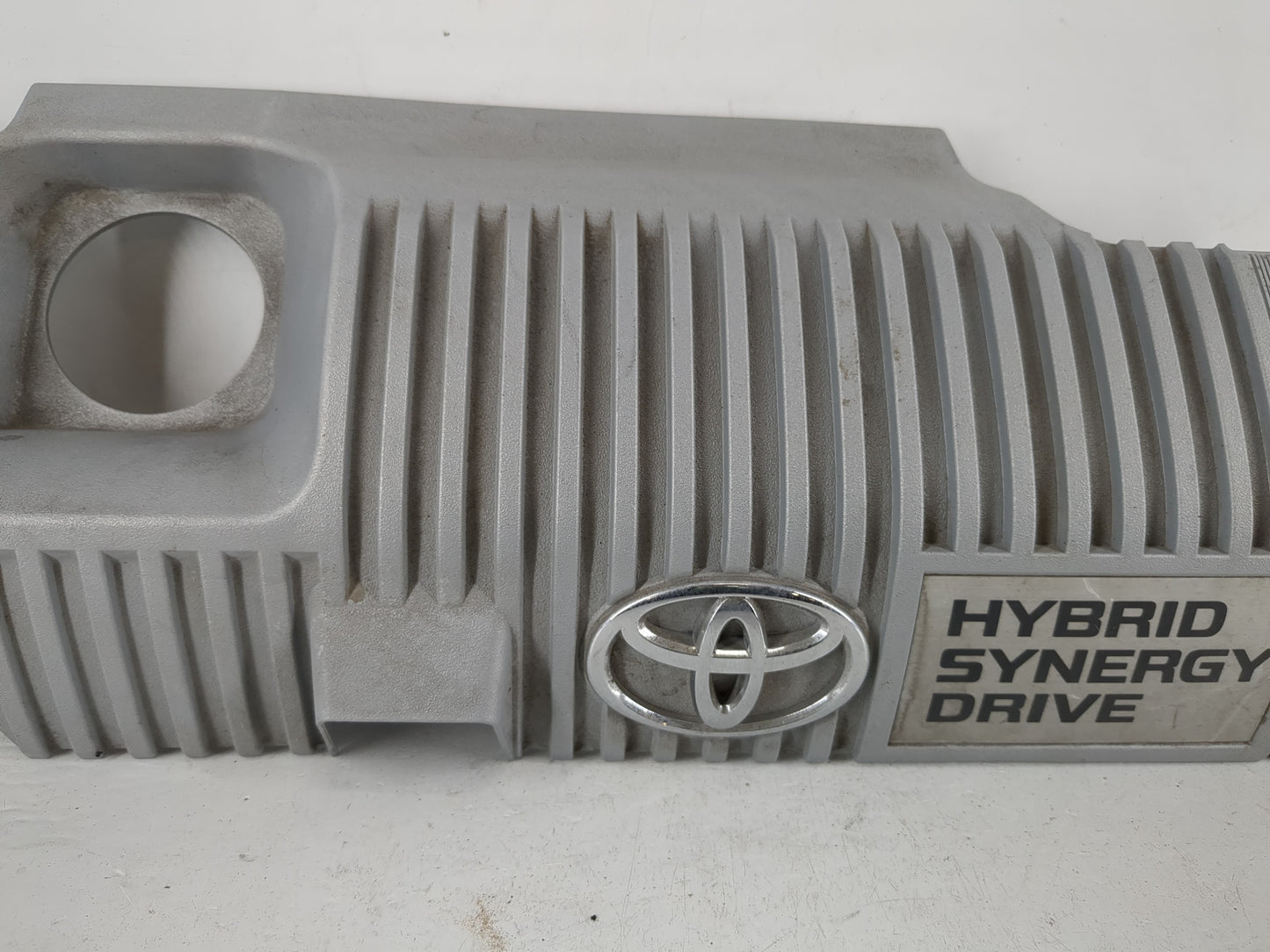 2015 Toyota Prius Engine Cover - Oemusedautoparts1.com