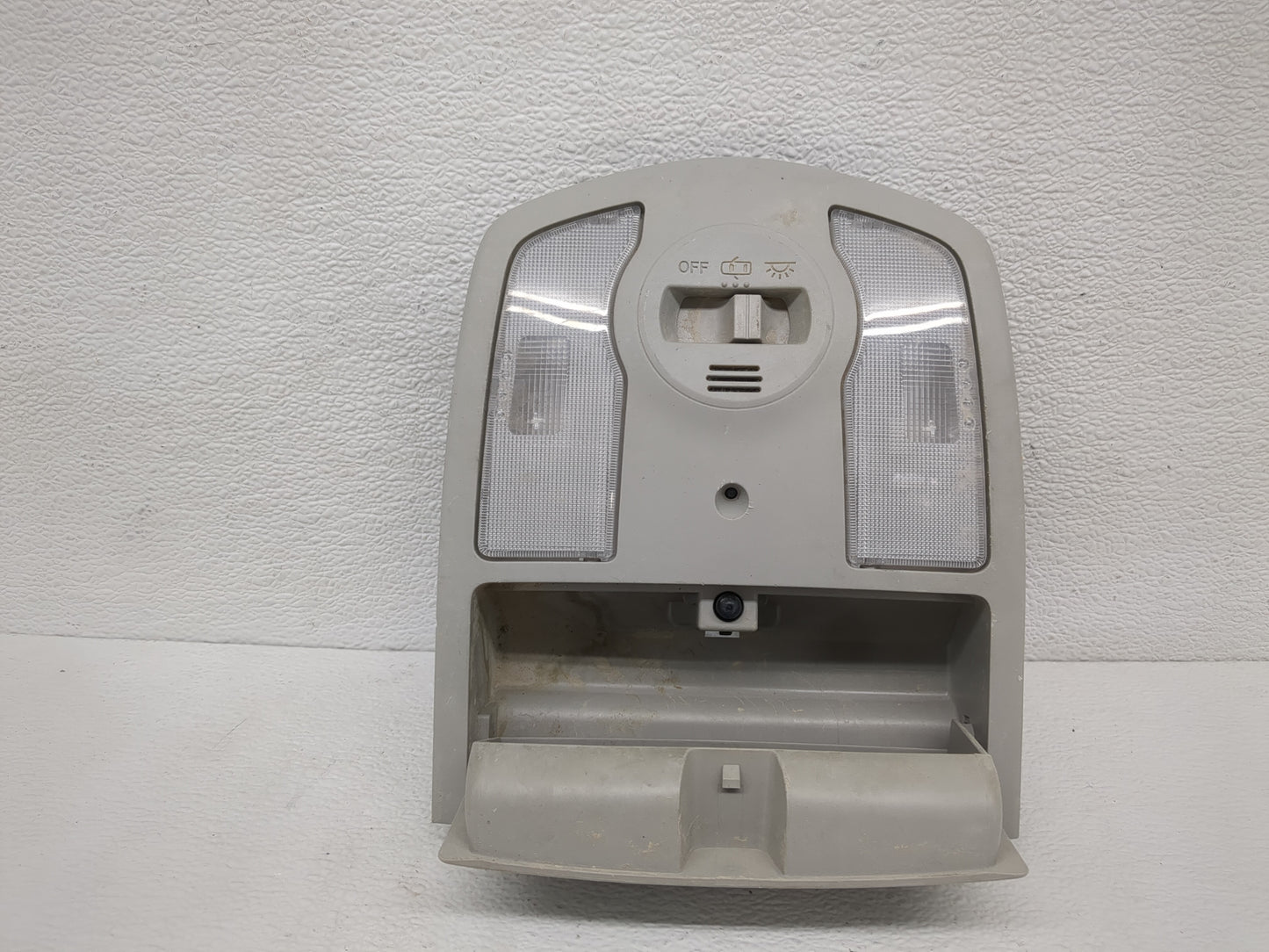 2015 Toyota Prius Overhead Roof Console - Oemusedautoparts1.com