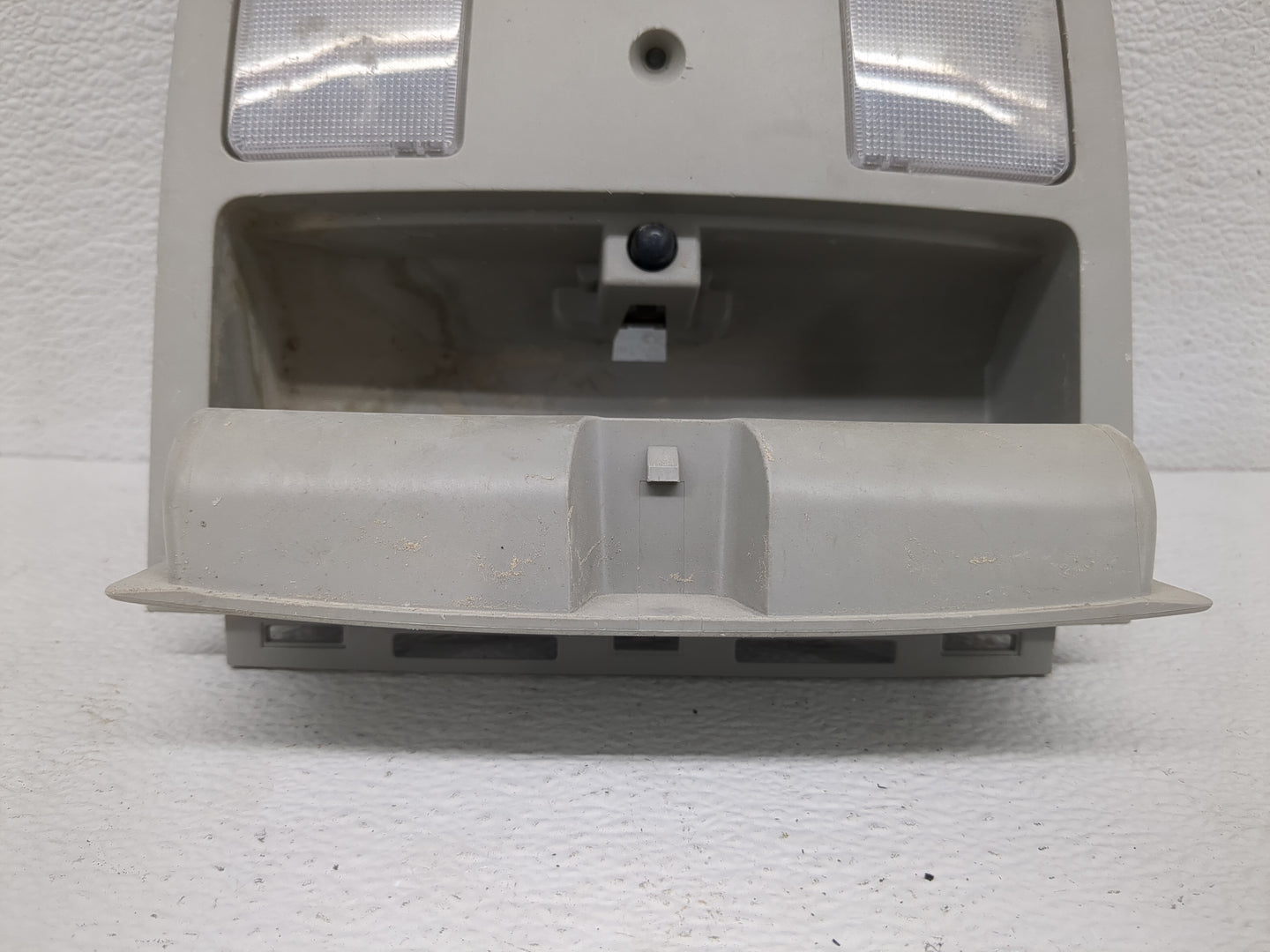 2015 Toyota Prius Overhead Roof Console - Oemusedautoparts1.com