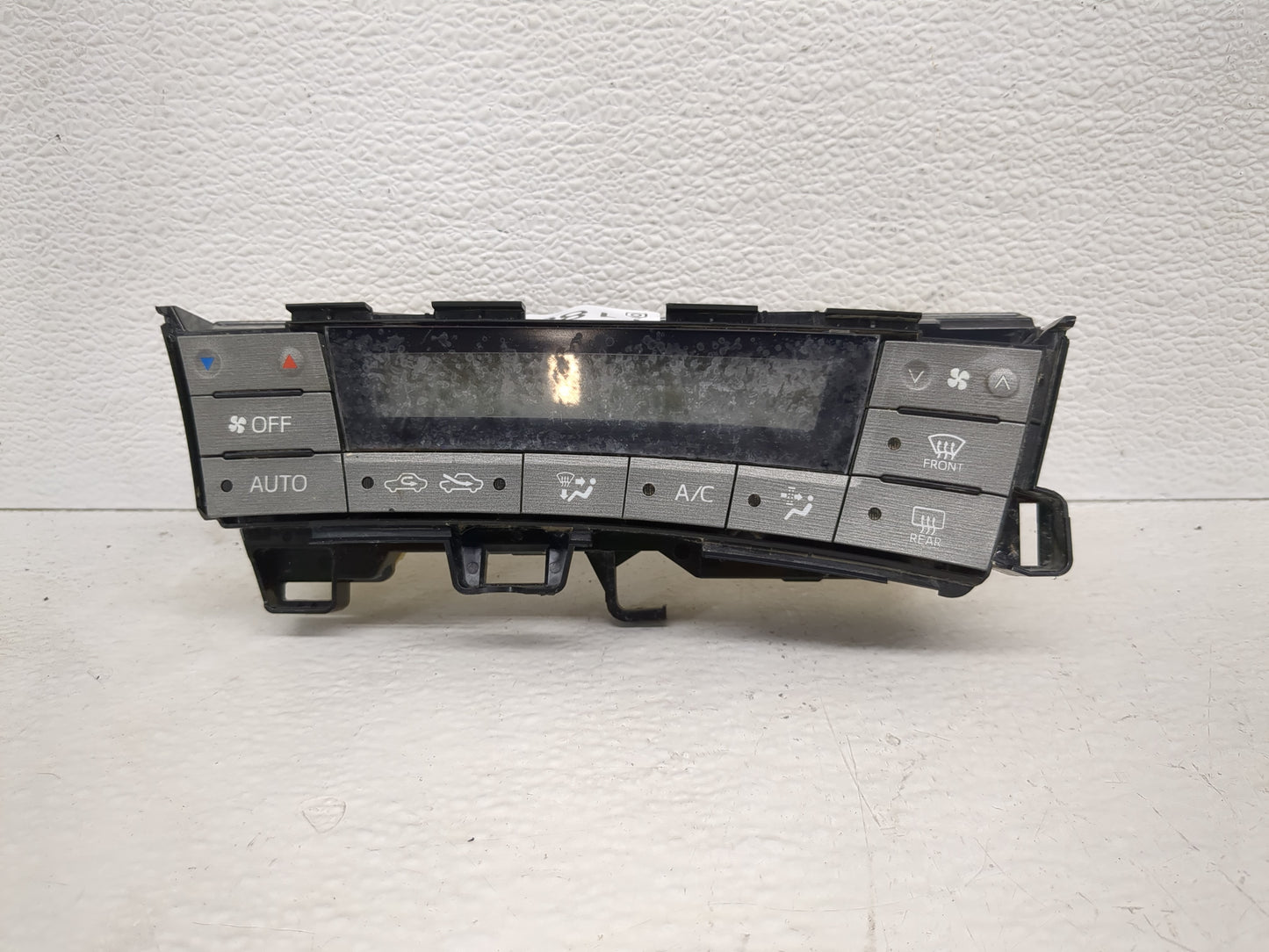 2013-2015 Toyota Prius Climate Control Module Temperature AC/Heater Replacement P/N:75D726 Fits Fits 2013 2014 2015 OEM Used