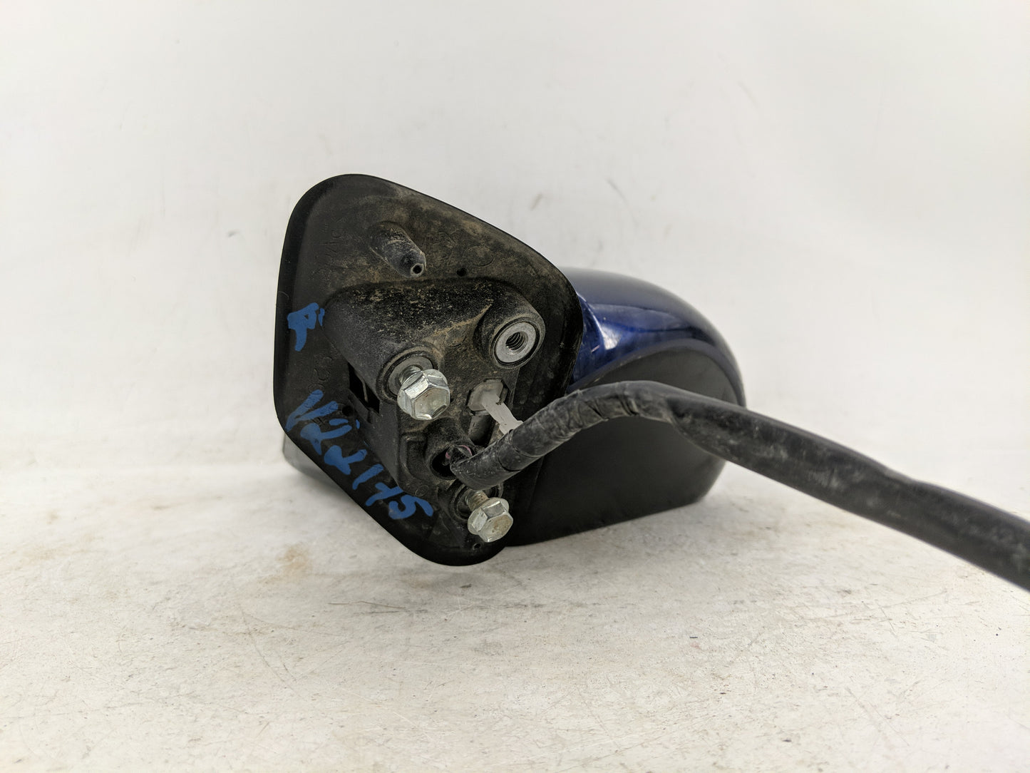 2010-2015 Toyota Prius Side Mirror Replacement Passenger Right View Door Mirror P/N:E4022865 Fits OEM Used Auto Parts - Oemu