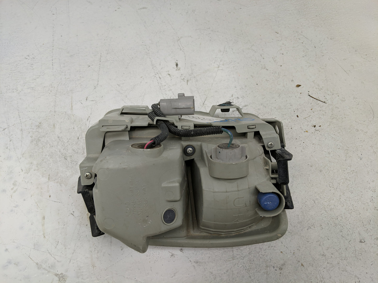 2012-2015 Toyota Prius Passenger Right Oem Front Light Lamp - Oemusedautoparts1.com