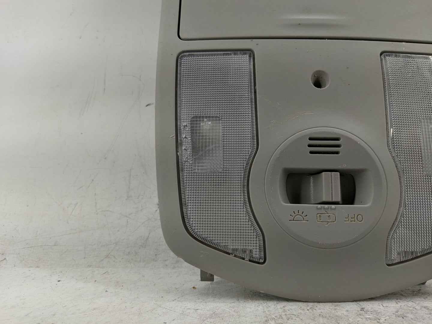 2015 Toyota Prius Overhead Roof Console - Oemusedautoparts1.com