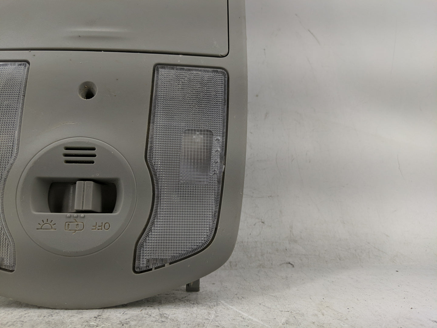 2015 Toyota Prius Overhead Roof Console - Oemusedautoparts1.com