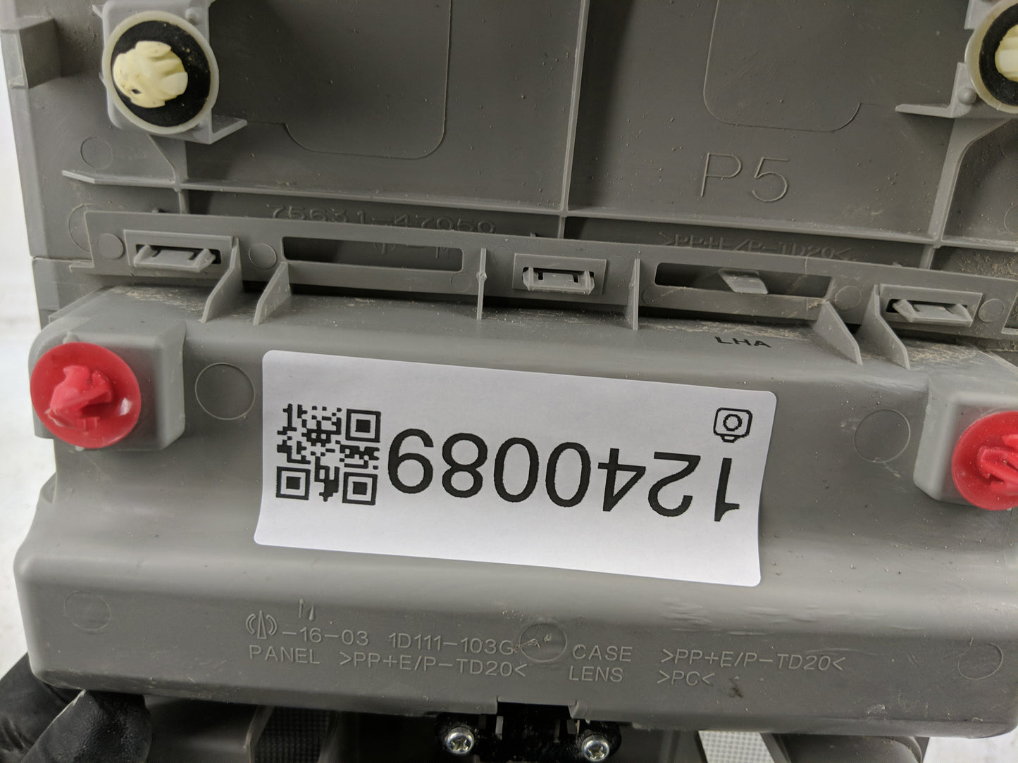 2015 Toyota Prius Overhead Roof Console - Oemusedautoparts1.com