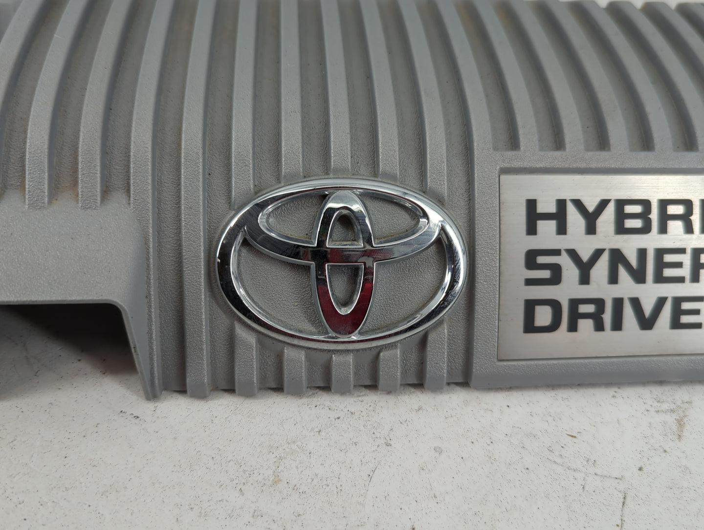 2015 Toyota Prius Engine Cover - Oemusedautoparts1.com