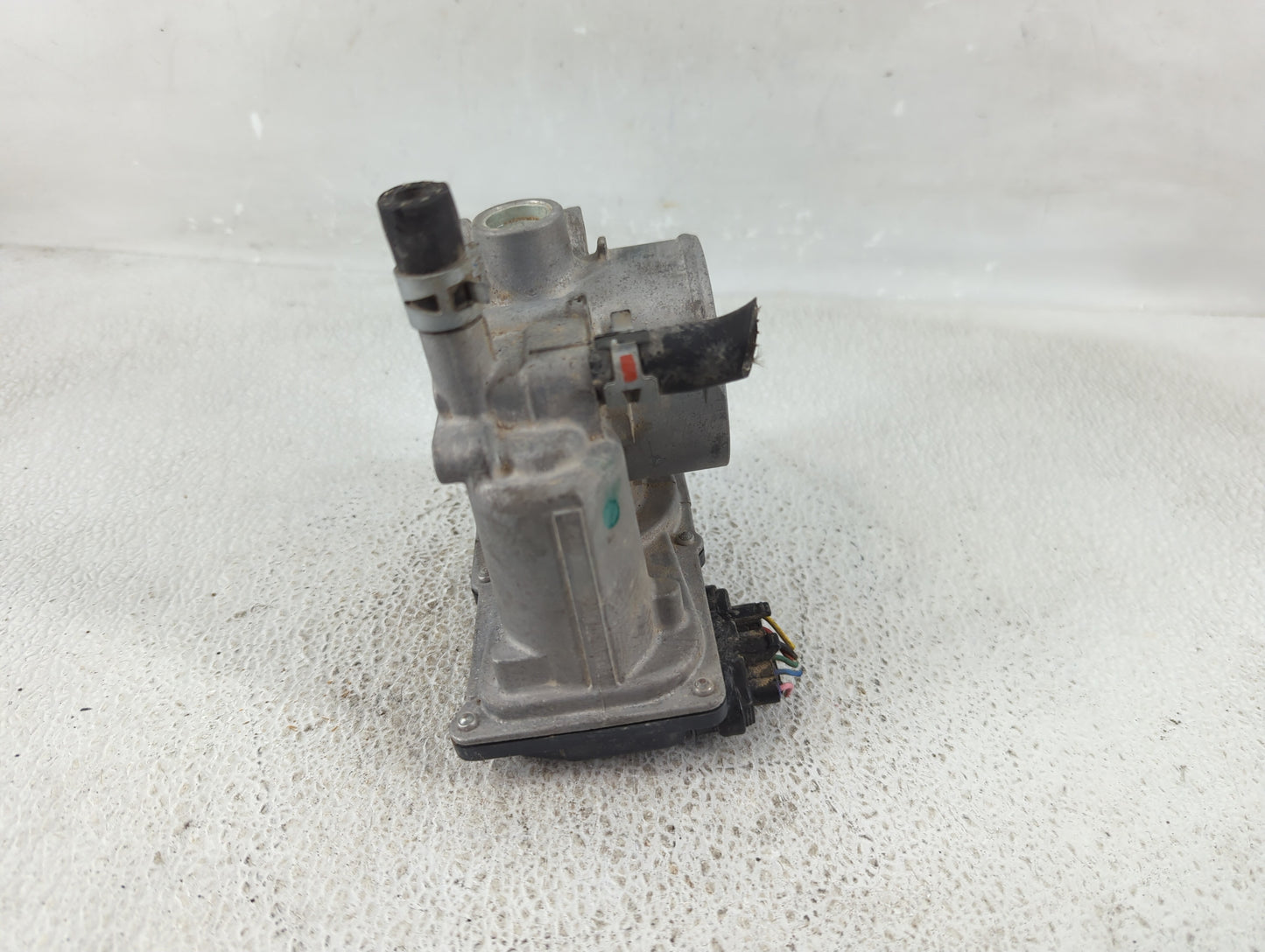 2010-2022 Toyota Prius Throttle Body P/N:22030-37060 Fits Fits 2010 2011 2012 2013 2014 2015 2016 2017 2018 2019 2020 2021 2