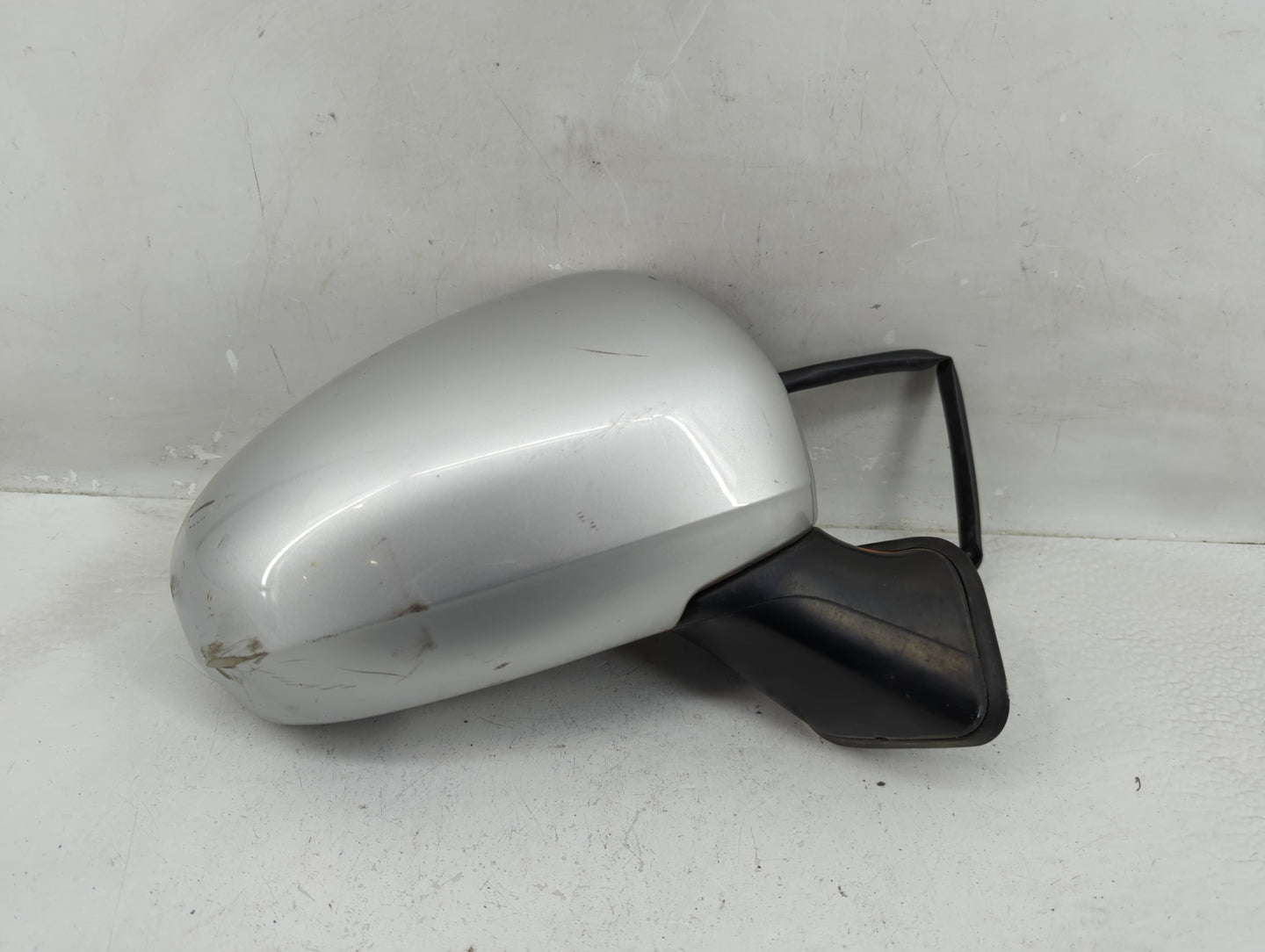 2012-2018 Toyota Prius Passenger Side View Mirror - Right Door Mirror OEM Used - Oemusedautoparts1.com