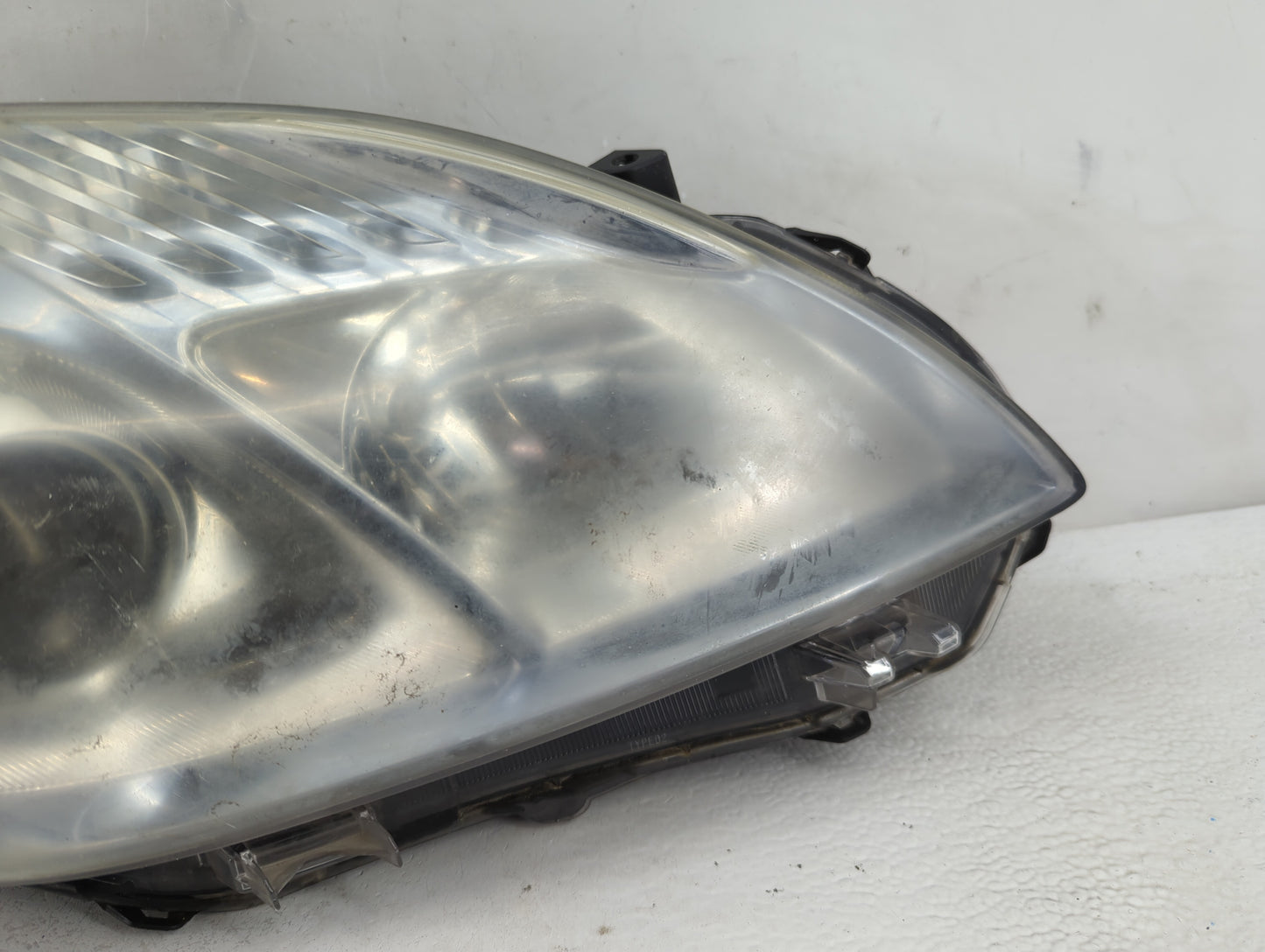 2012-2015 Toyota Prius Passenger Right Oem Head Light Headlight Lamp - Oemusedautoparts1.com