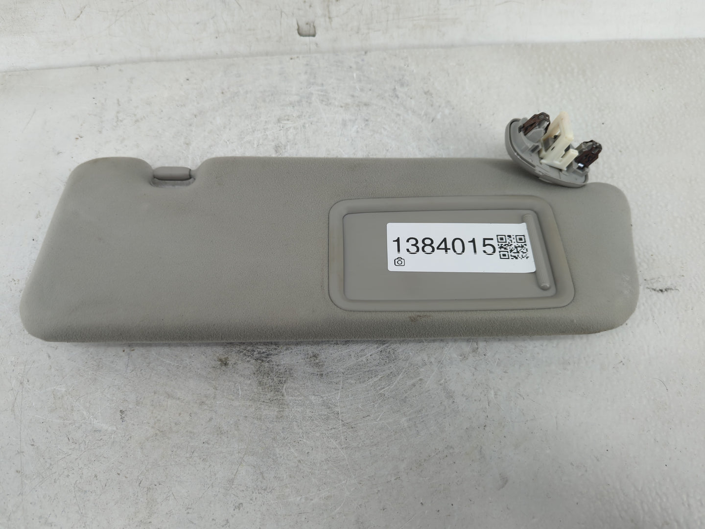 2010-2015 Toyota Prius Sun Visor Shade Replacement Passenger Right Mirror Fits Fits 2010 2011 2012 2013 2014 2015 OEM Used A