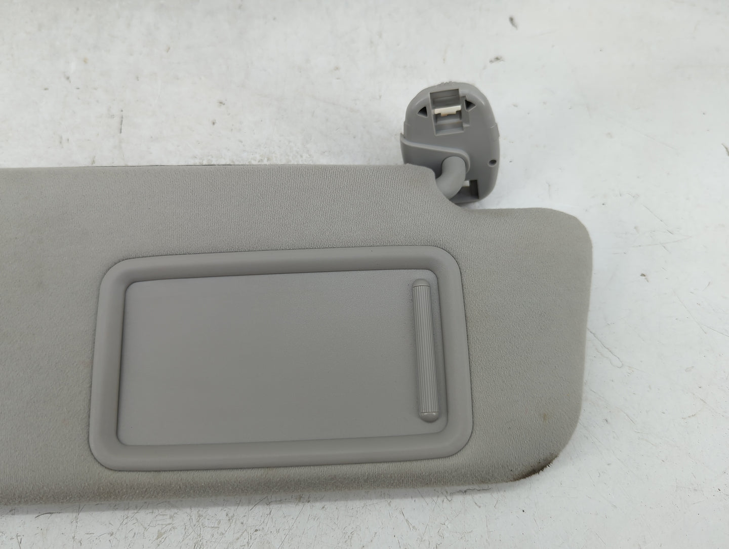 2010-2015 Toyota Prius Sun Visor Shade Replacement Passenger Right Mirror Fits Fits 2010 2011 2012 2013 2014 2015 OEM Used A