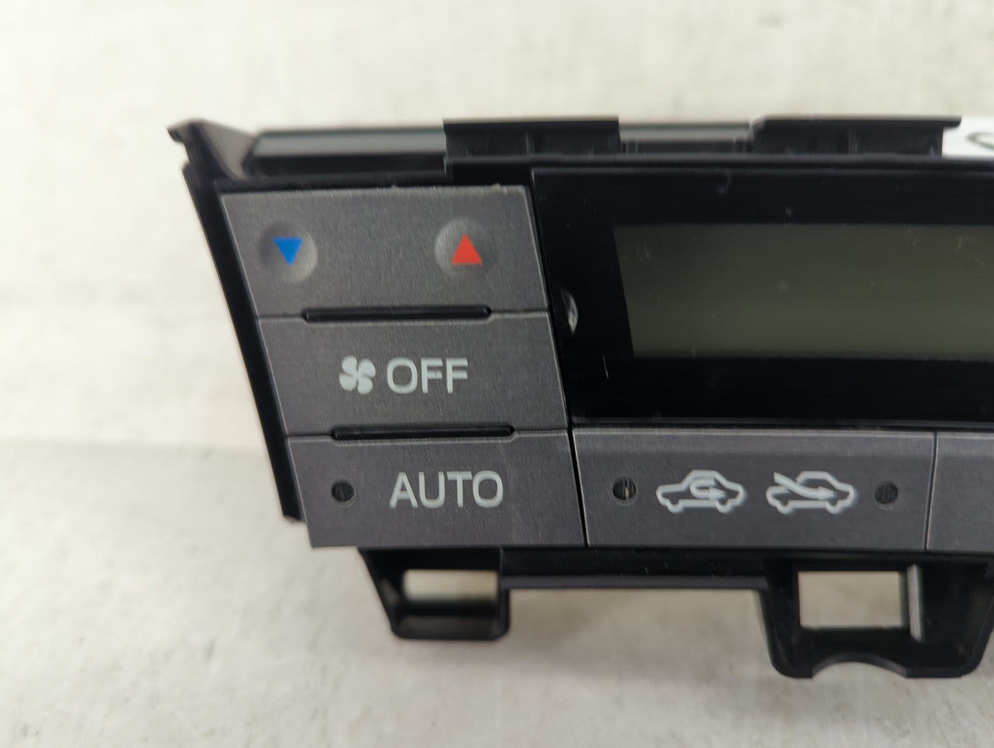 2013-2015 Toyota Prius Climate Control Module Temperature AC/Heater Replacement Fits Fits 2013 2014 2015 OEM Used Auto Parts