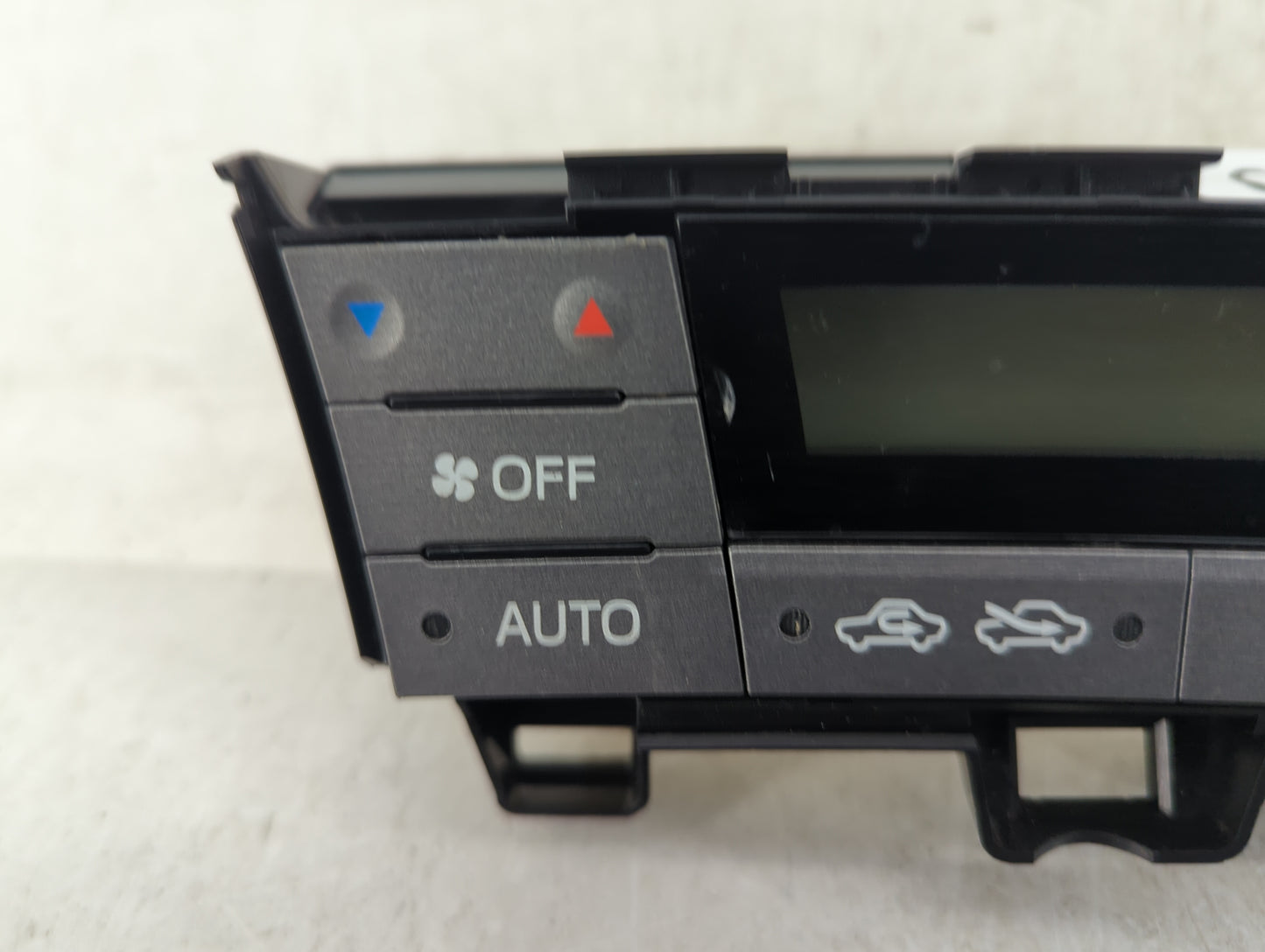 2013-2015 Toyota Prius Climate Control Module Temperature AC/Heater Replacement Fits Fits 2013 2014 2015 OEM Used Auto Parts