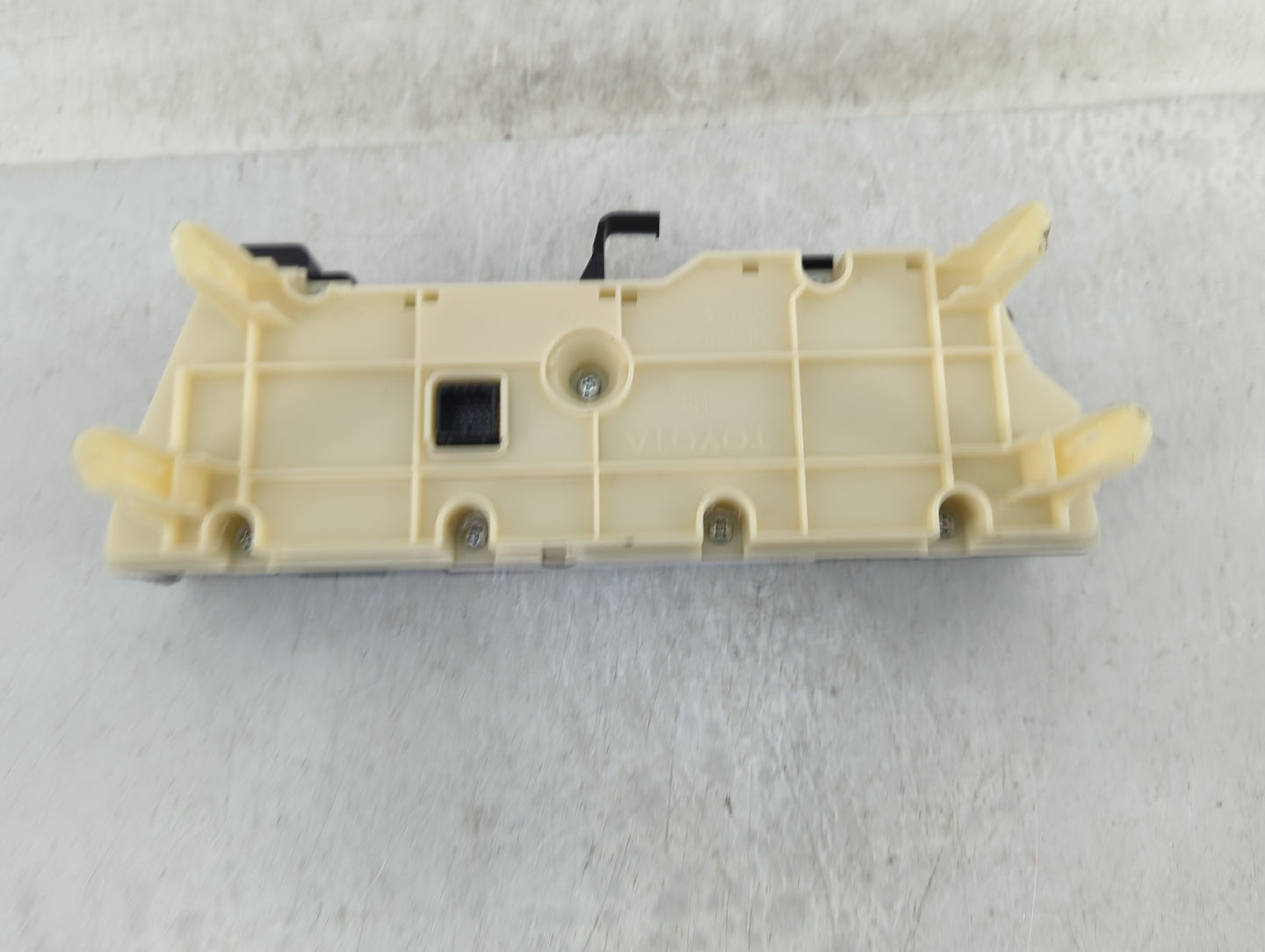 2013-2015 Toyota Prius Climate Control Module Temperature AC/Heater Replacement Fits Fits 2013 2014 2015 OEM Used Auto Parts