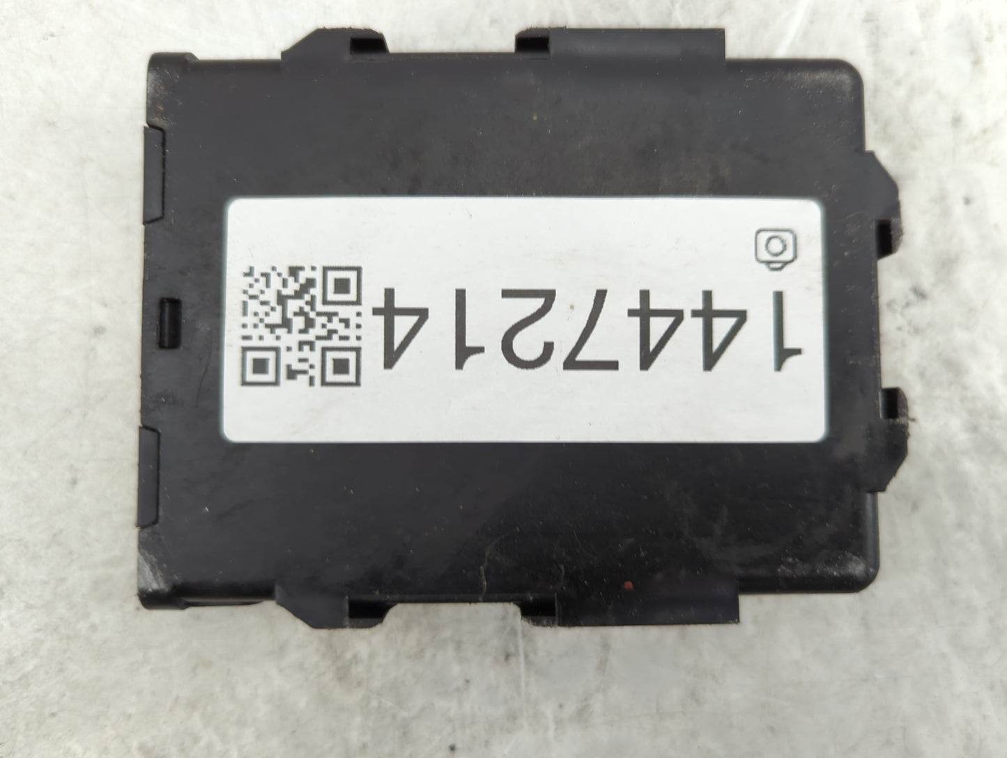 2015 Toyota Prius Transmission Control Module Tcu Tcm - Oemusedautoparts1.com
