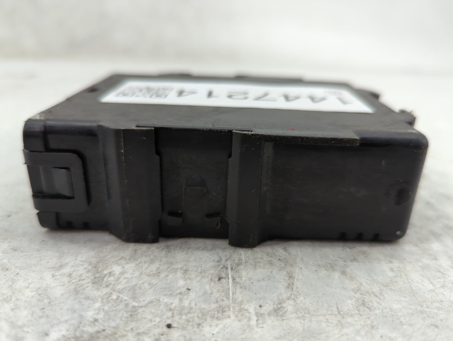 2015 Toyota Prius Transmission Control Module Tcu Tcm - Oemusedautoparts1.com