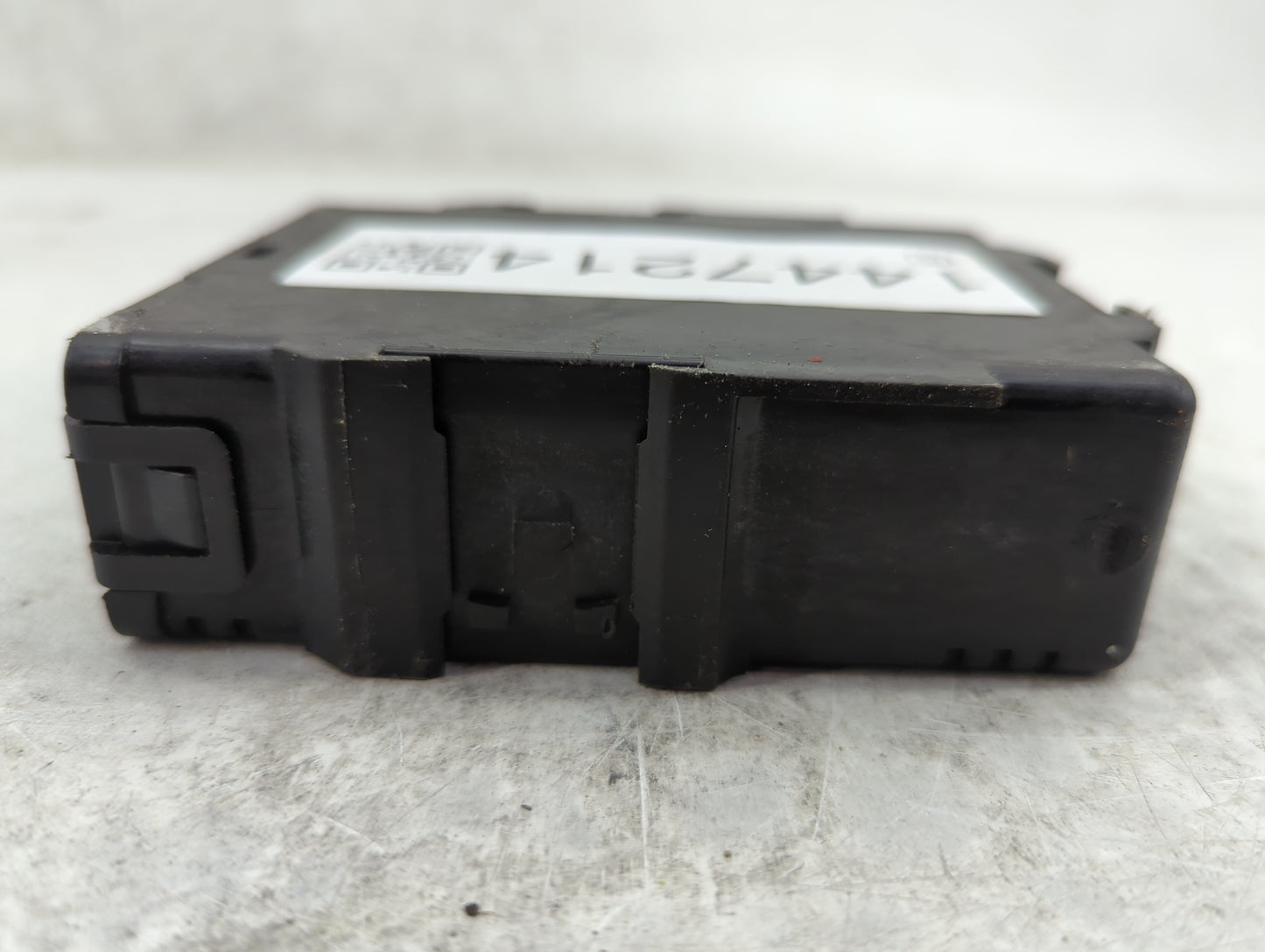 2015 Toyota Prius Transmission Control Module Tcu Tcm - Oemusedautoparts1.com