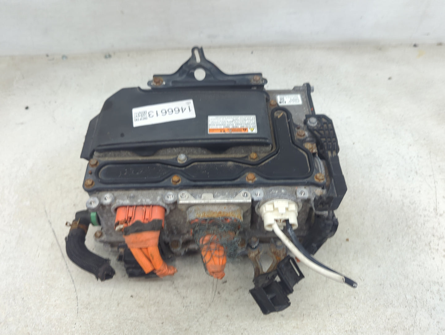 2012-2015 Toyota Prius Hybrid DC Synergy Drive Power Inverter P/N:G9200-47210 Fits Fits 2012 2013 2014 2015 OEM Used Auto Pa