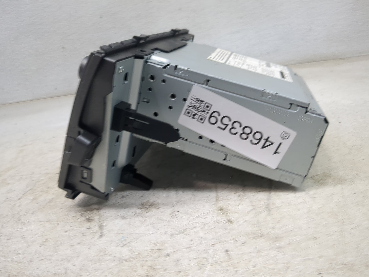 2012-2015 Toyota Prius Radio AM FM Cd Player Receiver Replacement P/N:86140-47180 CV-VS01E74D Fits Fits 2012 2013 2014 2015 