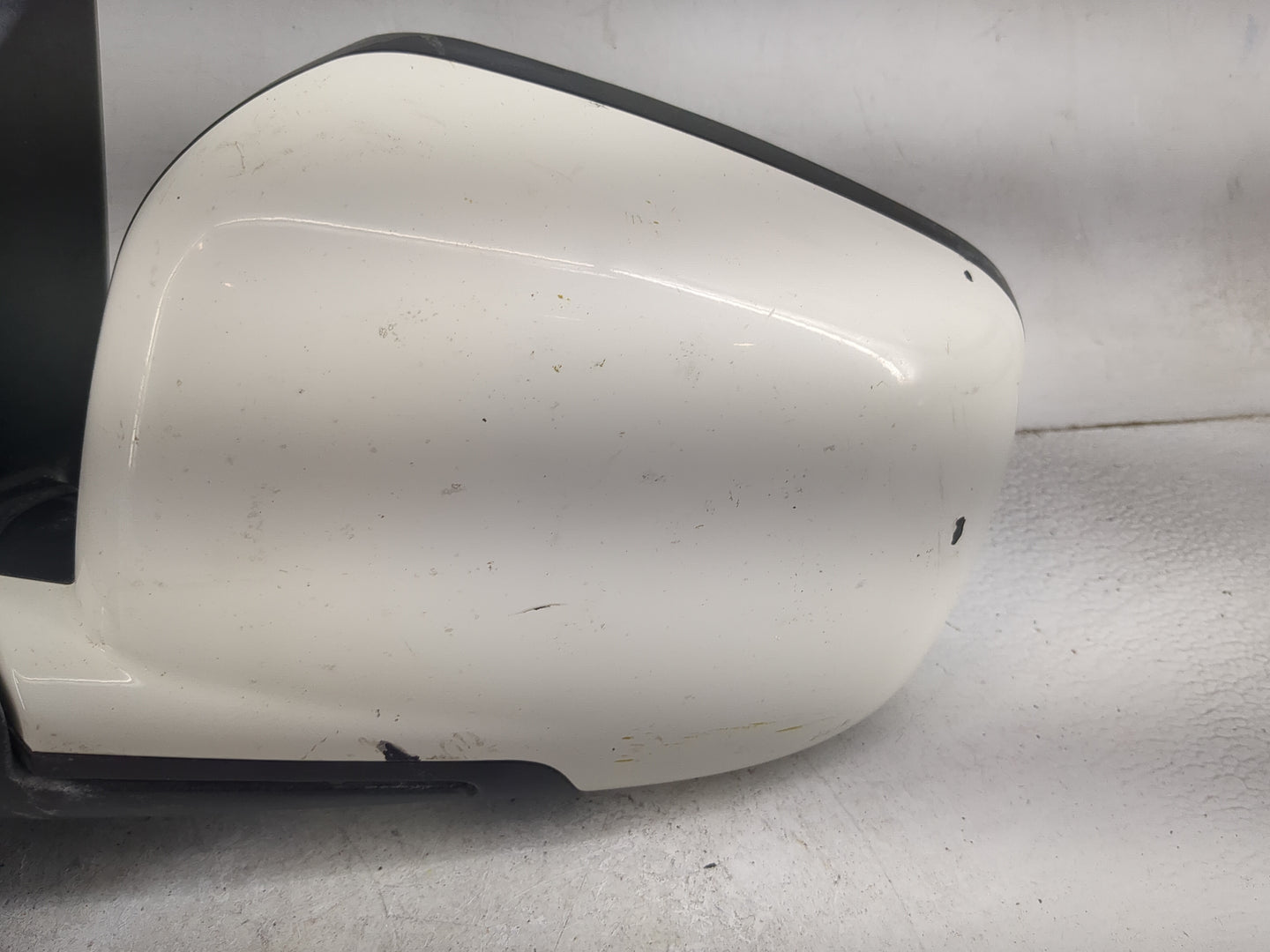 2010-2015 Toyota Prius Driver Side View Mirror - Left Door Mirror OEM Used - Oemusedautoparts1.com