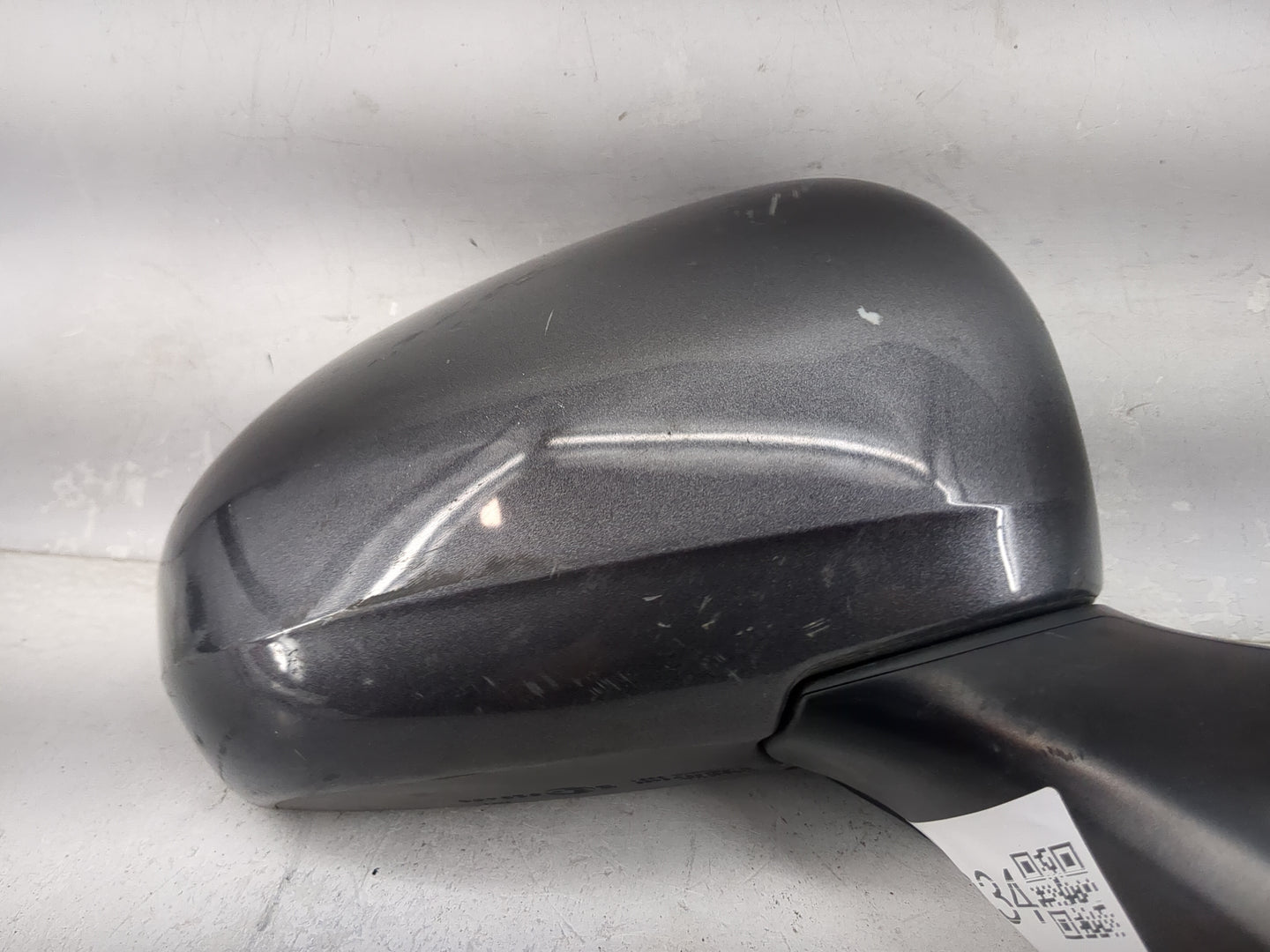 2012-2018 Toyota Prius Passenger Side View Mirror - Right Door Mirror OEM Used - Oemusedautoparts1.com
