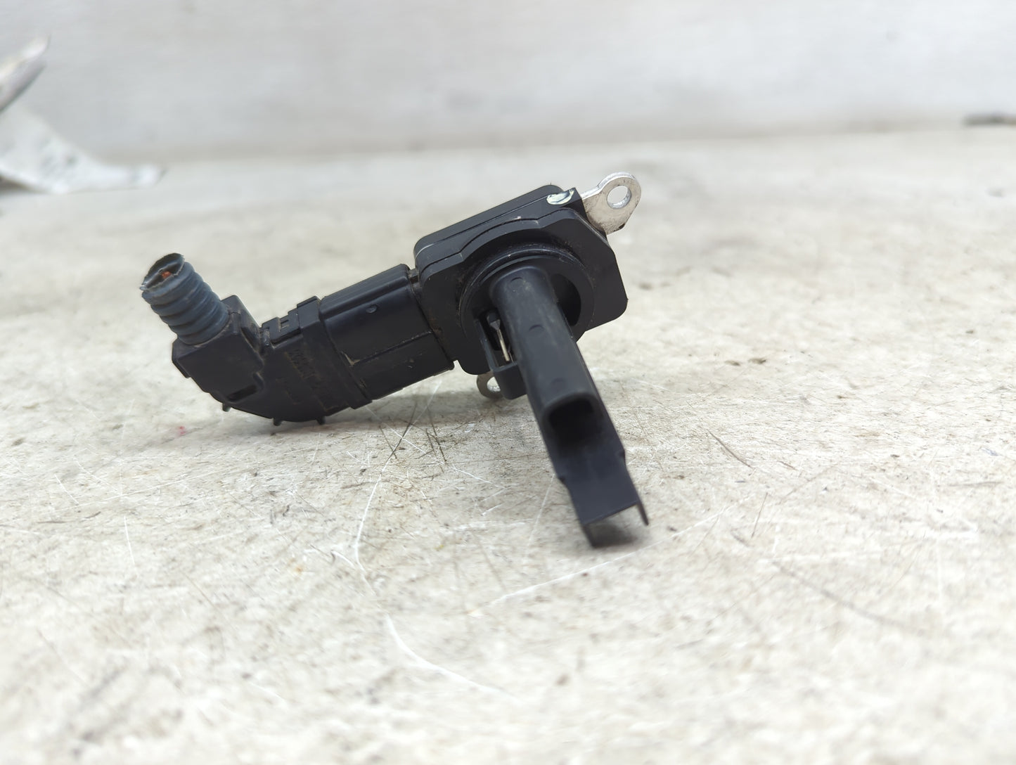 2010-2015 Toyota Prius Mass Air Flow Meter Maf 1486261 - Oemusedautoparts1.com