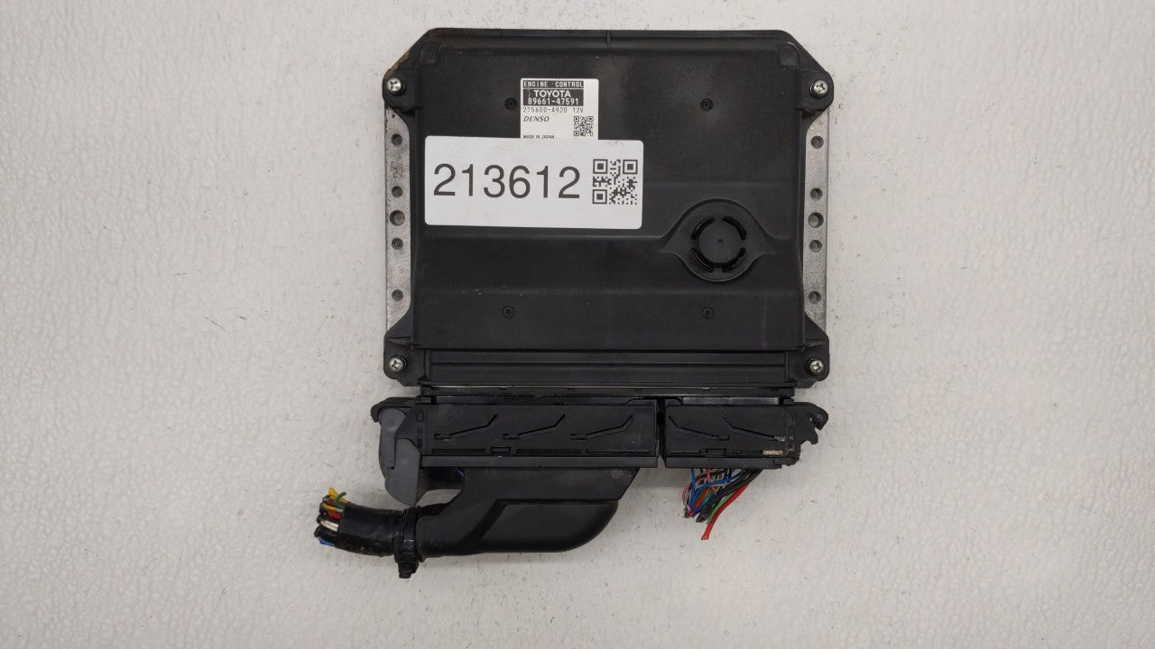 2015 Toyota Prius PCM Engine Control Computer ECU ECM PCU OEM P/N:89661-47590 89661-47591 Fits OEM Used Auto Parts - Oemused