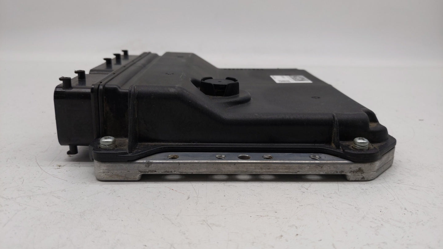 2015 Toyota Prius PCM Engine Control Computer ECU ECM PCU OEM P/N:89661-47590 89661-47591 Fits OEM Used Auto Parts - Oemused