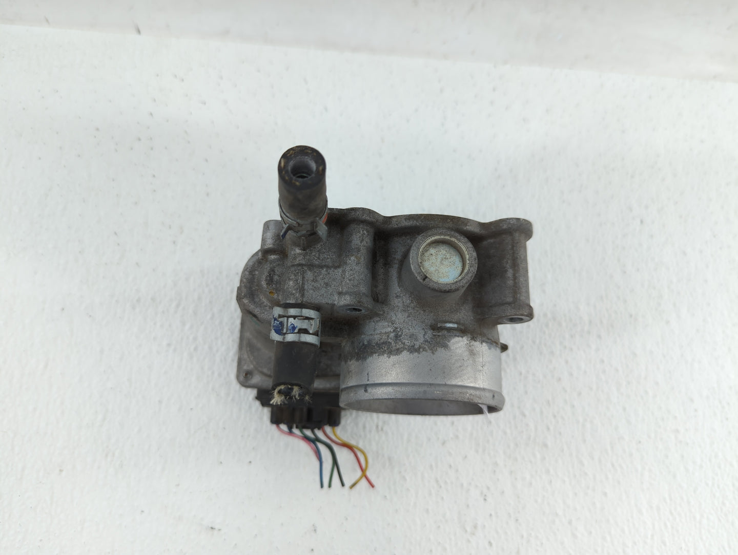 2010-2018 Toyota Prius Throttle Body P/N:22030-37060 Fits Fits 2010 2011 2012 2013 2014 2015 2016 2017 2018 OEM Used Auto Pa