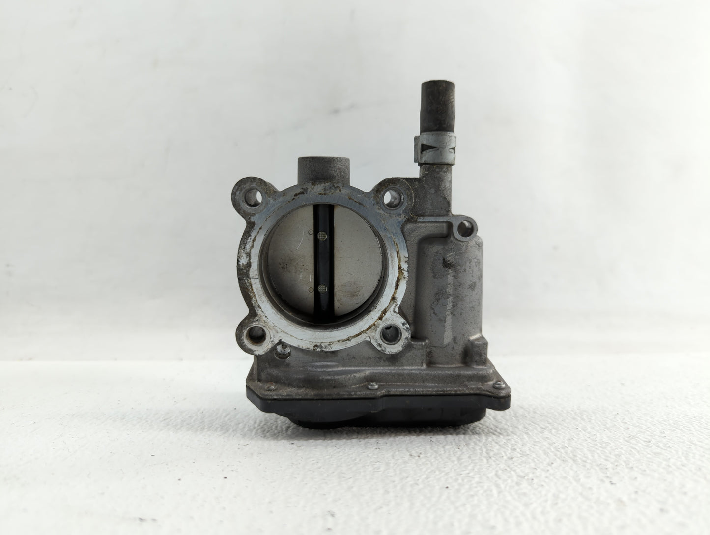 2010-2018 Toyota Prius Throttle Body P/N:22030-37060 Fits Fits 2010 2011 2012 2013 2014 2015 2016 2017 2018 OEM Used Auto Pa