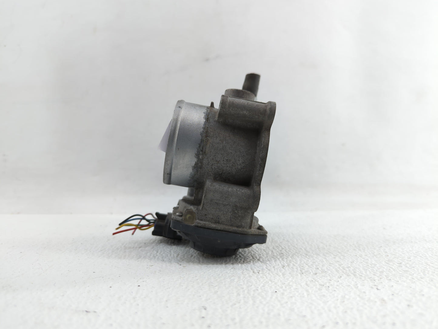 2010-2018 Toyota Prius Throttle Body P/N:22030-37060 Fits Fits 2010 2011 2012 2013 2014 2015 2016 2017 2018 OEM Used Auto Pa