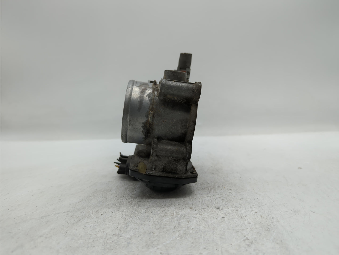 2010-2018 Toyota Prius Throttle Body P/N:22030-37060 Fits Fits 2010 2011 2012 2013 2014 2015 2016 2017 2018 OEM Used Auto Pa