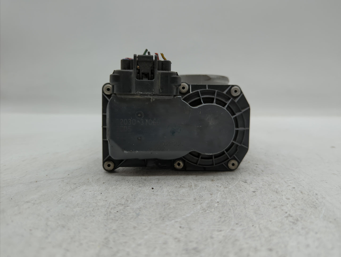 2010-2018 Toyota Prius Throttle Body P/N:22030-37060 Fits Fits 2010 2011 2012 2013 2014 2015 2016 2017 2018 OEM Used Auto Pa