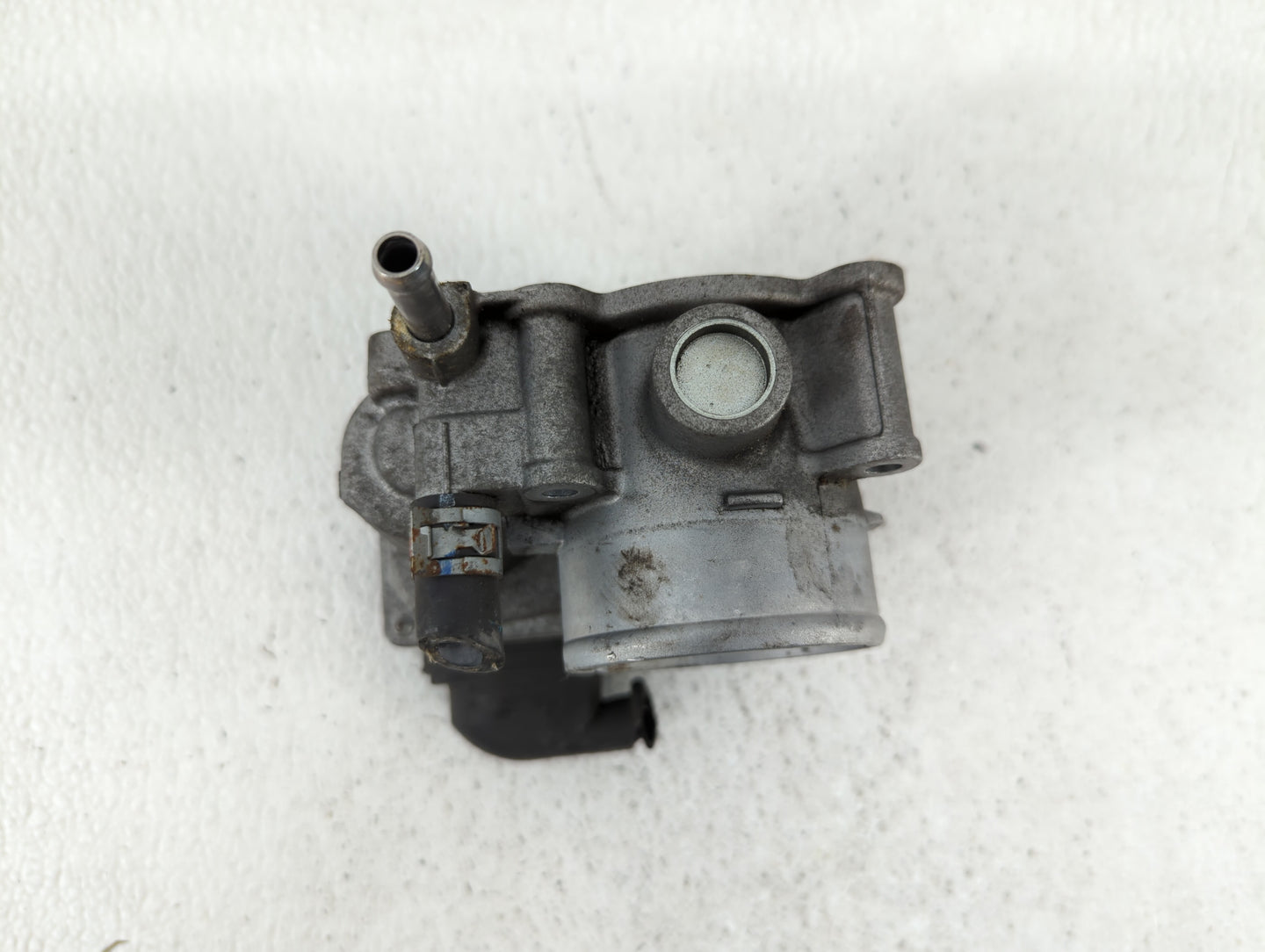 2010-2022 Toyota Prius Throttle Body P/N:22030-37060 Fits Fits 2010 2011 2012 2013 2014 2015 2016 2017 2018 2019 2020 2021 2