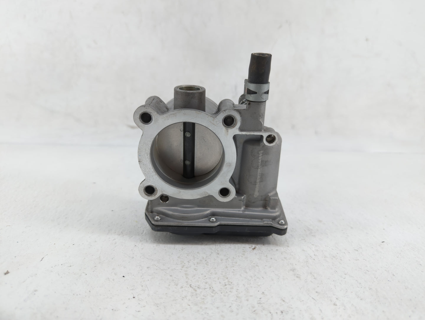 2010-2022 Toyota Prius Throttle Body P/N:22030-37060 Fits Fits 2010 2011 2012 2013 2014 2015 2016 2017 2018 2019 2020 2021 2