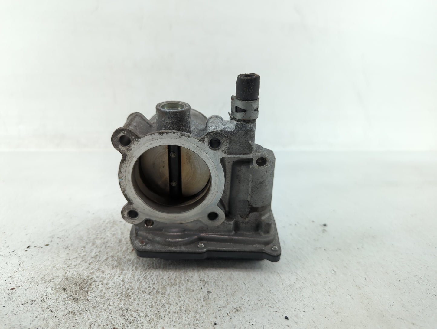 2010-2022 Toyota Prius Throttle Body P/N:22030-37060 Fits Fits 2010 2011 2012 2013 2014 2015 2016 2017 2018 2019 2020 2021 2