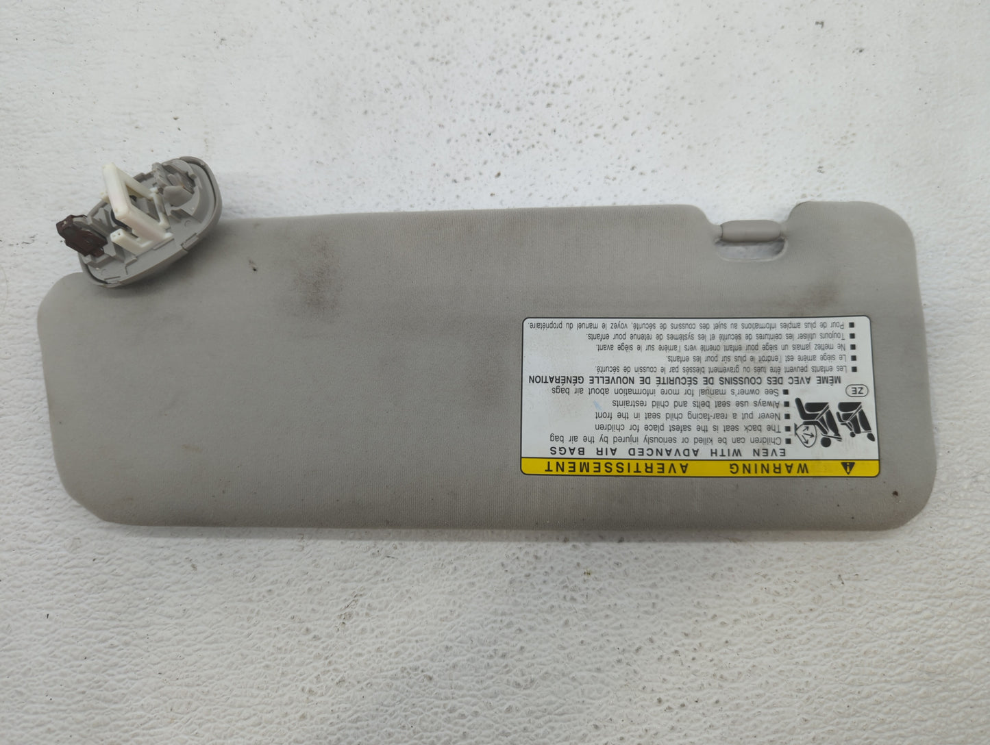 2010-2015 Toyota Prius Sun Visor Shade Replacement Passenger Right Mirror Fits Fits 2010 2011 2012 2013 2014 2015 OEM Used A