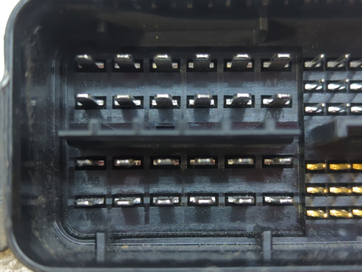 2015 Toyota Prius PCM Engine Control Computer ECU ECM PCU OEM P/N:89661-47590 89661-47591 Fits OEM Used Auto Parts - Oemused