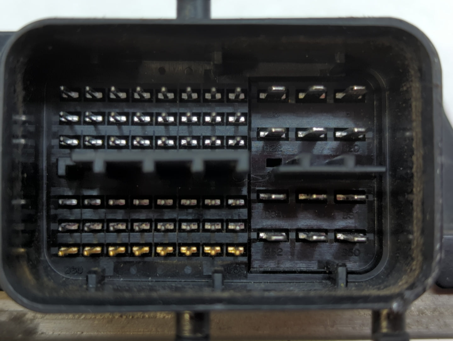 2015 Toyota Prius PCM Engine Control Computer ECU ECM PCU OEM P/N:89661-47590 89661-47591 Fits OEM Used Auto Parts - Oemused