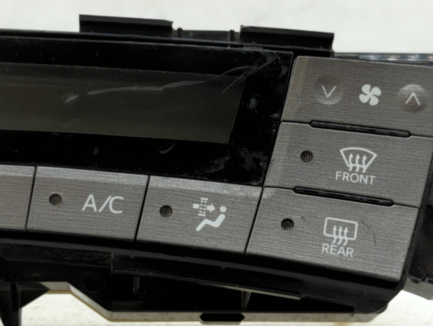 2013-2015 Toyota Prius Climate Control Module Temperature AC/Heater Replacement P/N:75D726 Fits Fits 2013 2014 2015 OEM Used
