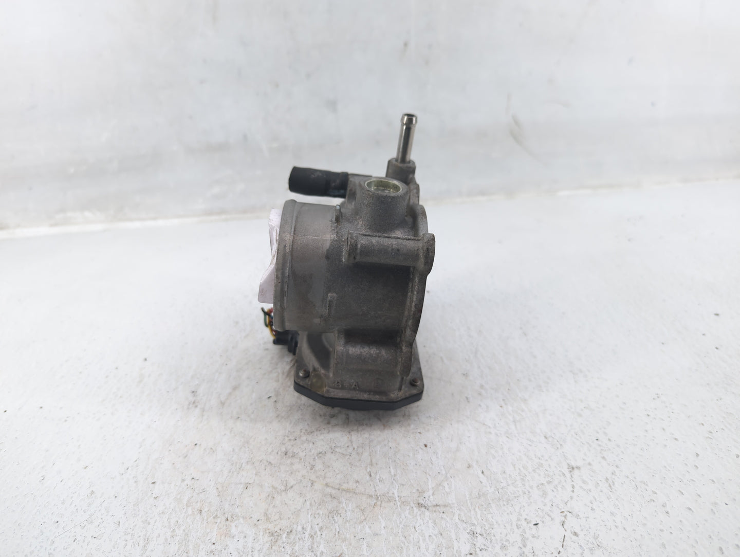 2010-2022 Toyota Prius Throttle Body P/N:22030-37060 Fits Fits 2010 2011 2012 2013 2014 2015 2016 2017 2018 2019 2020 2021 2