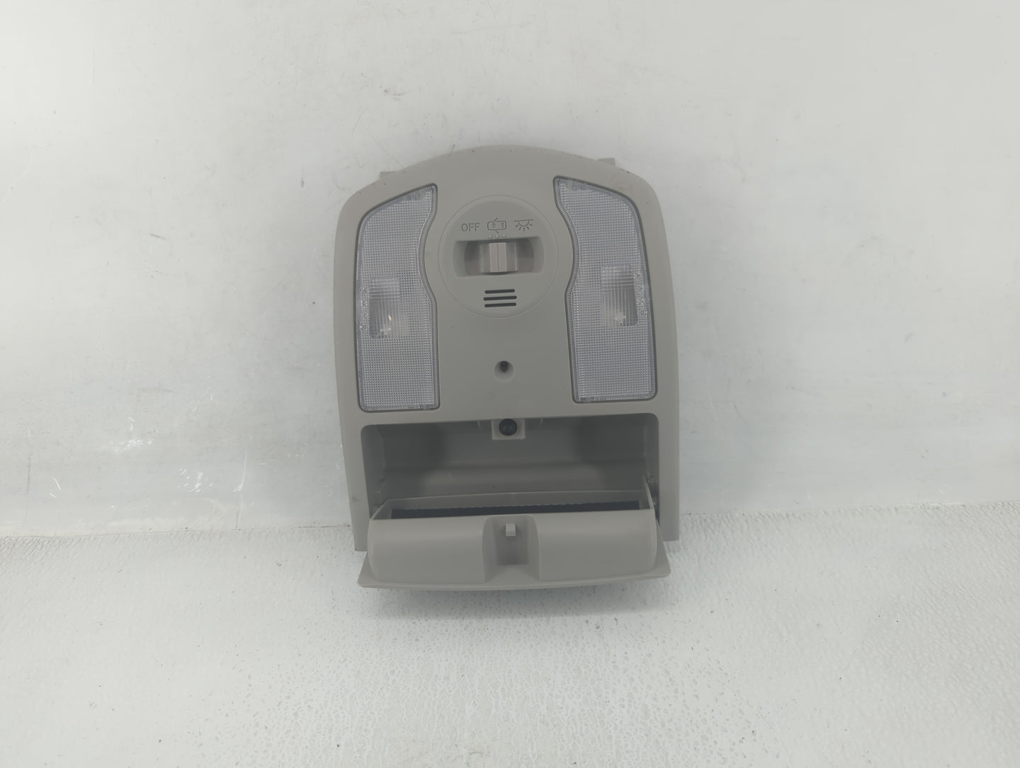 2015 Toyota Prius Overhead Roof Console - Oemusedautoparts1.com