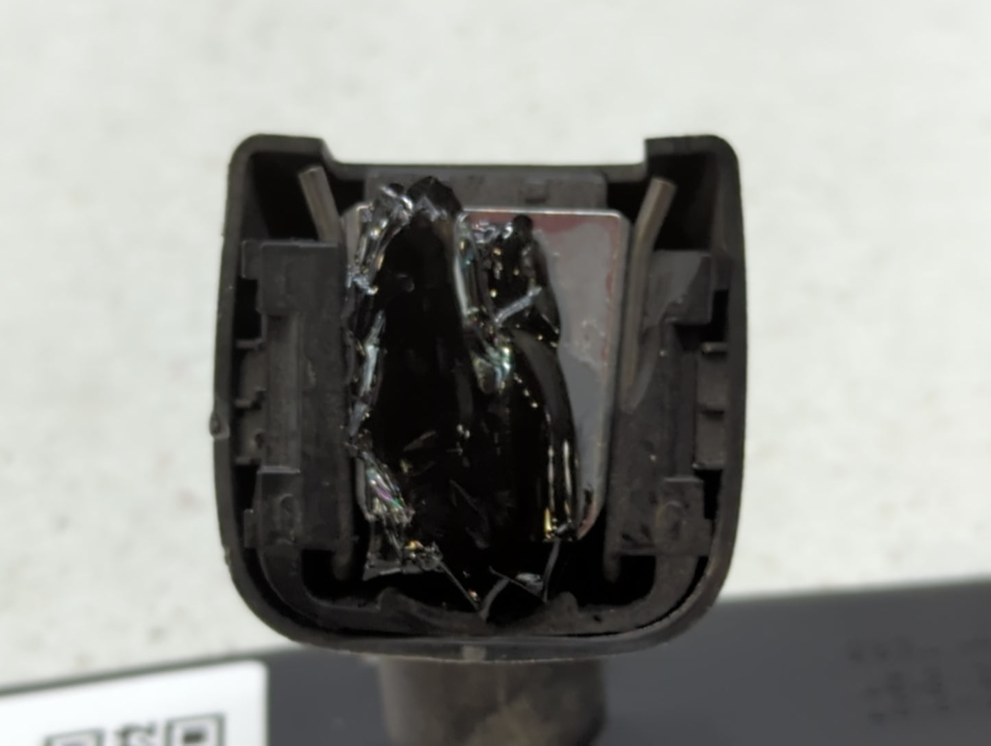 2004-2022 Toyota Prius Interior Rear View Mirror Replacement OEM P/N:E4022197 Fits OEM Used Auto Parts - Oemusedautoparts1.c